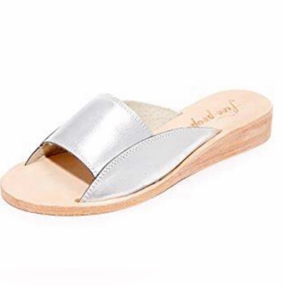 Free People | Metallic Silver Leather Slide Sandals | Size 39 / 9